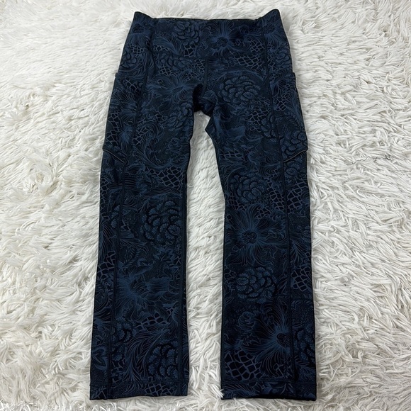 Lululemon Speed Up Crop (21") Nouveau Mach Blue Black - Picture 1 of 6